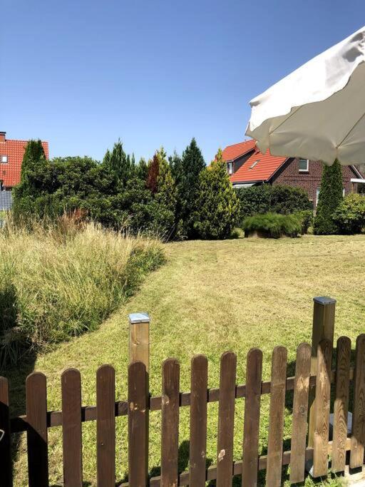 "Kleine 4" Idyllisches Tinyhouse An Der Nordsee Norden Exterior foto